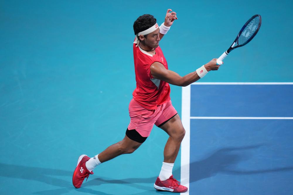 篮让对手难 篮让对手难